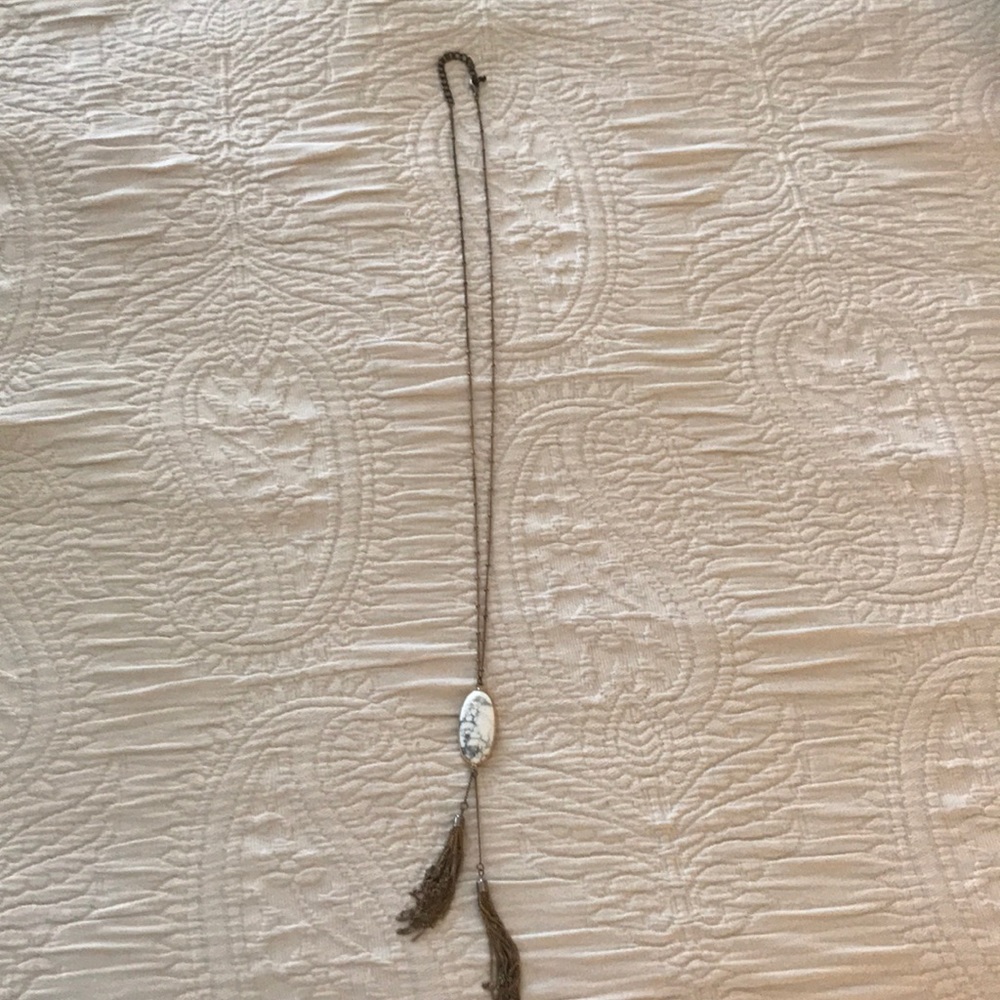 Long marble and gold necklace